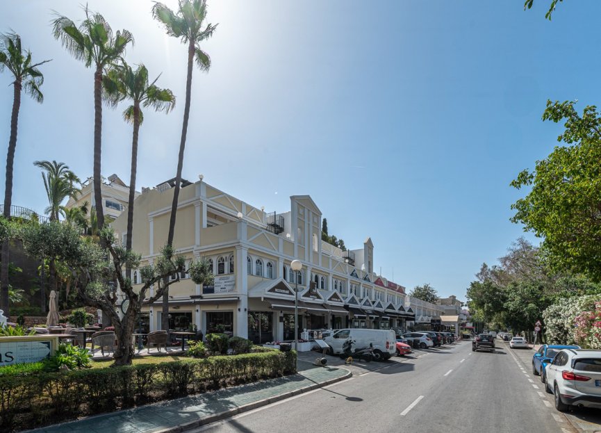 Resale - Ground floor apartment - Marbella - Nueva Andalucia