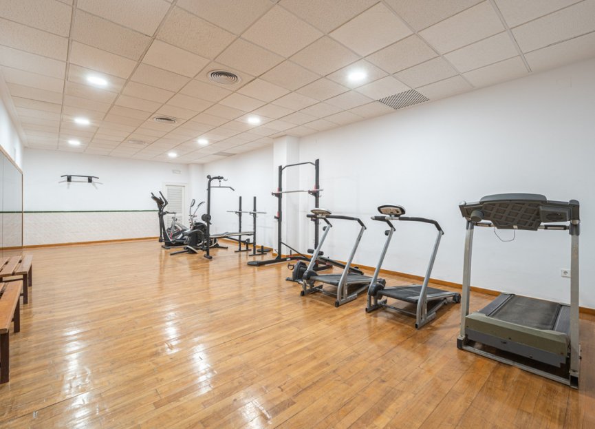 Resale - Ground floor apartment - Marbella - Nueva Andalucia