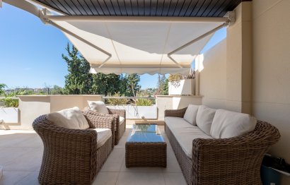 Resale - Apartment - Penthouse - Marbella - Nueva Andalucia