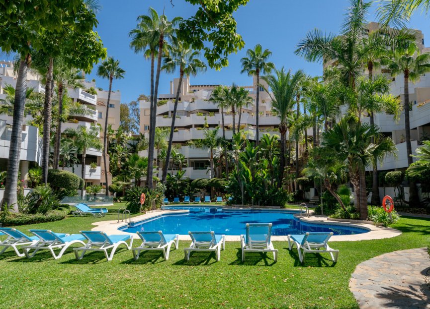 Resale - Apartment - Penthouse - Marbella - Nueva Andalucia
