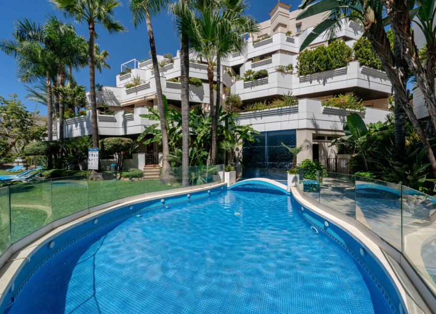 Resale - Apartment - Penthouse - Marbella - Nueva Andalucia
