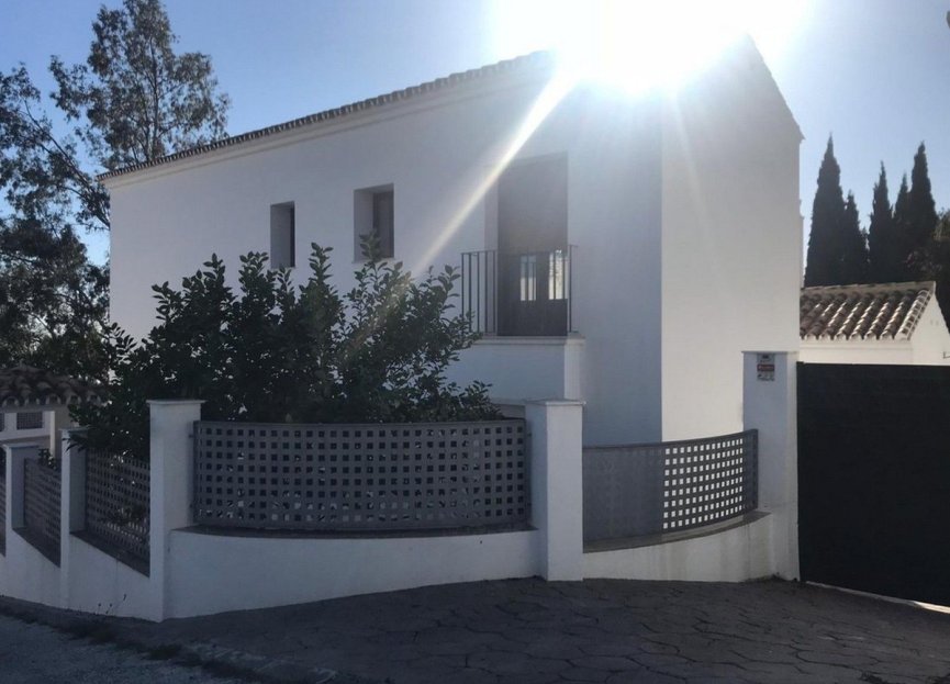 Resale - House - Semi-Detached House - Benalmádena - Benalmadena Centro