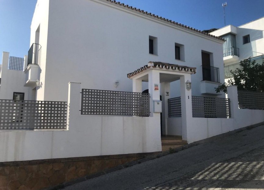 Resale - House - Semi-Detached House - Benalmádena - Benalmadena Centro