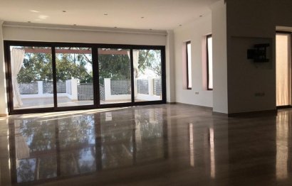 Resale - House - Semi-Detached House - Benalmádena - Benalmadena Centro