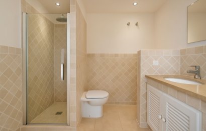 Resale - House - Townhouse - El Paraiso - El Paraíso