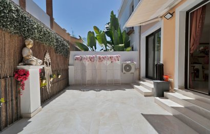 Resale - House - Townhouse - El Paraiso - El Paraíso