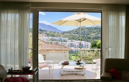 Reventa - House - Detached Villa - Benahavís - Los Arqueros