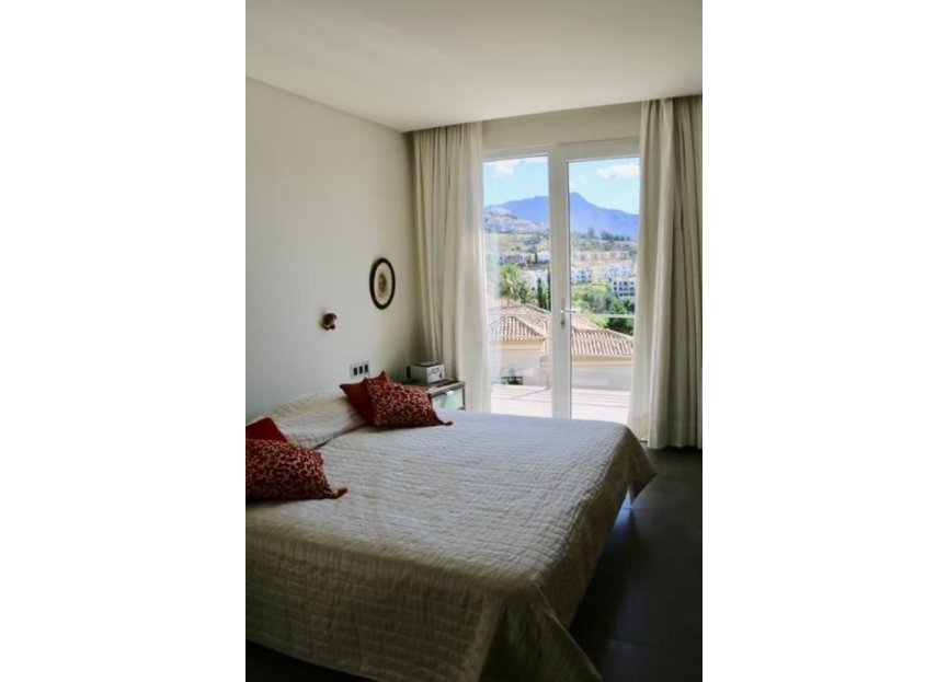 Reventa - House - Detached Villa - Benahavís - Los Arqueros