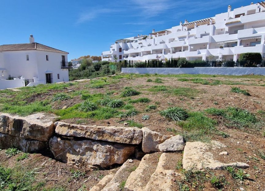 Resale - Plot - Residential Plot - Estepona - New Golden Mile