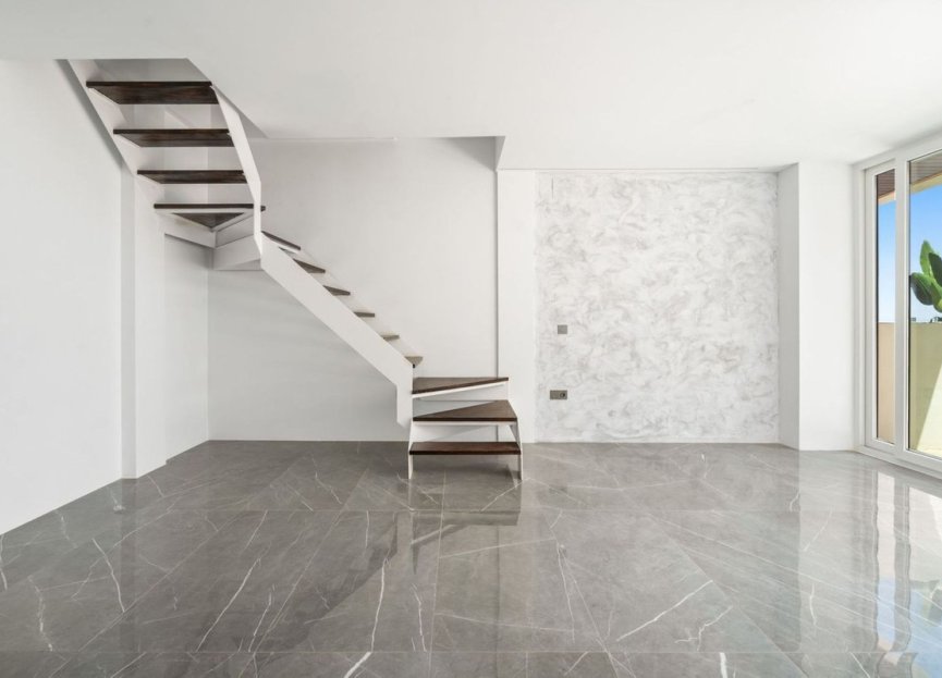 Resale - Apartment - Penthouse - Benalmádena - Benalmadena Costa