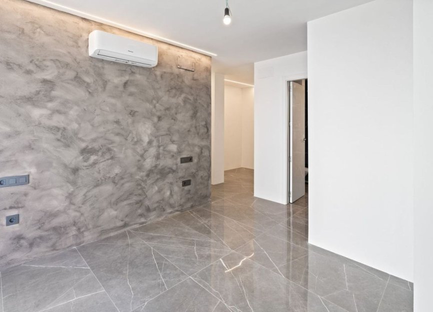 Resale - Apartment - Penthouse - Benalmádena - Benalmadena Costa