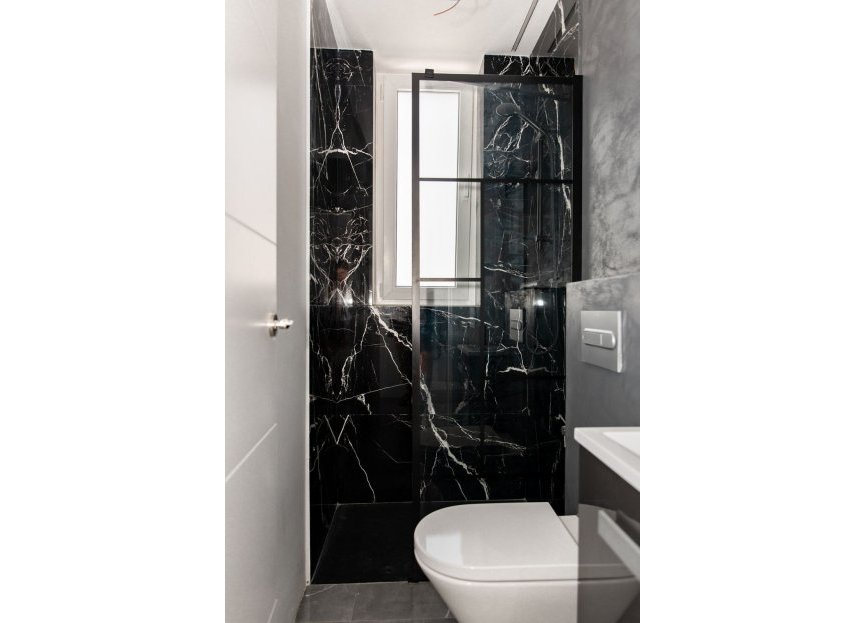 Resale - Apartment - Penthouse - Benalmádena - Benalmadena Costa