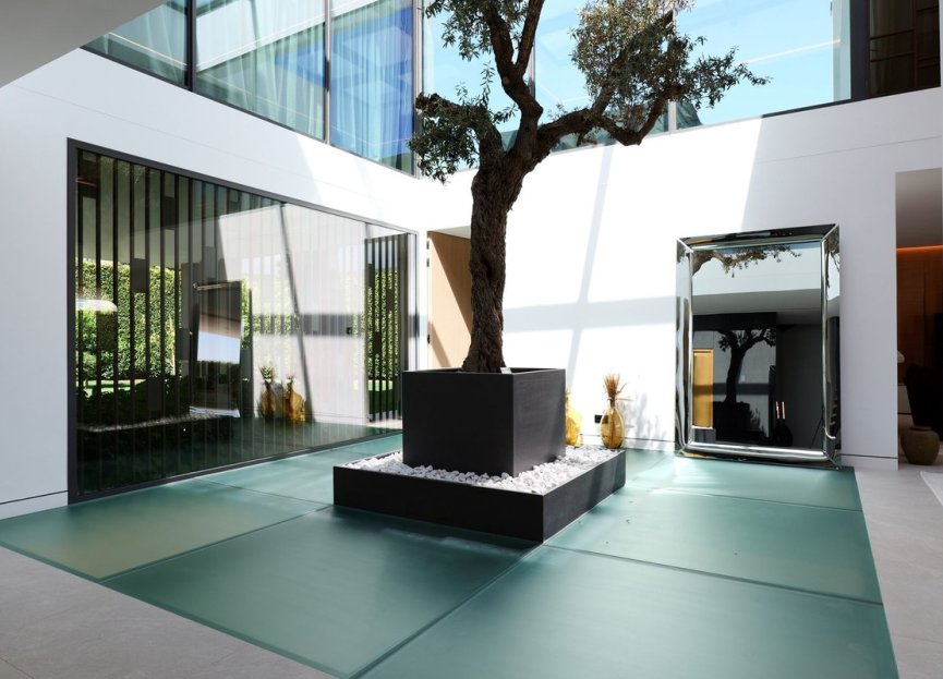 Resale - House - Detached Villa - Marbella - The Golden Mile