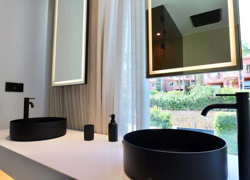 Resale - House - Detached Villa - Marbella - The Golden Mile