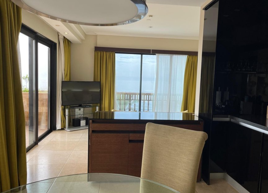 Resale - Apartment - Penthouse - Marbella - Puerto Banús