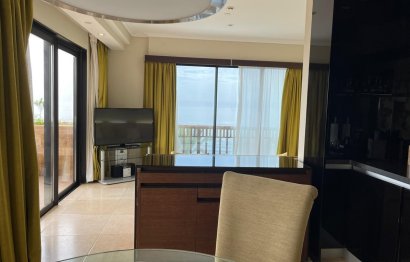 Resale - Apartment - Penthouse - Marbella - Puerto Banús