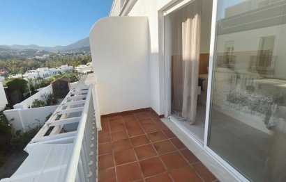 Resale - House - Townhouse - Estepona - Atalaya