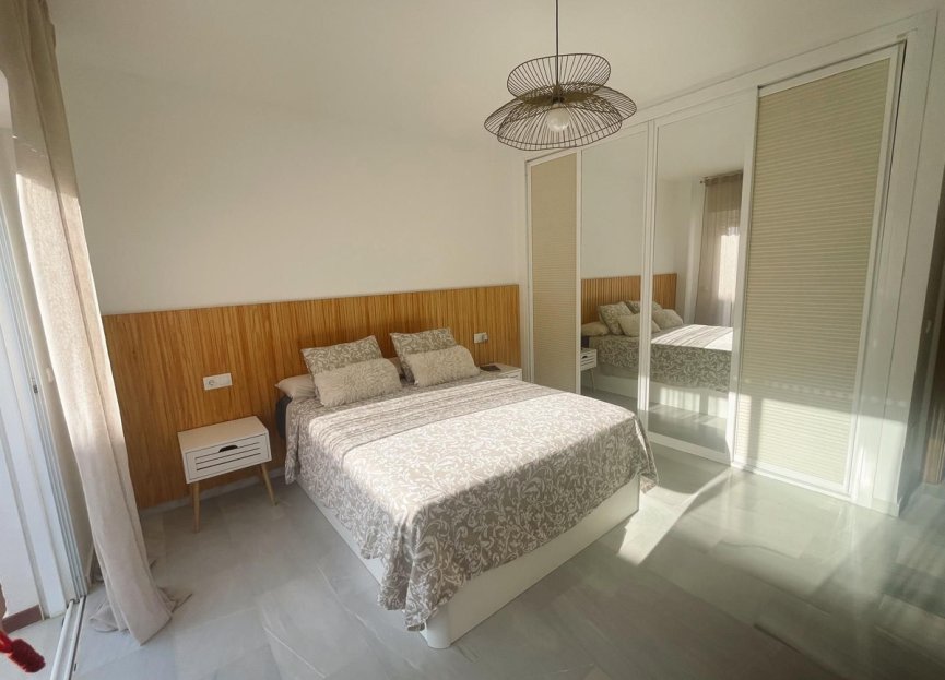 Resale - House - Townhouse - Estepona - Atalaya