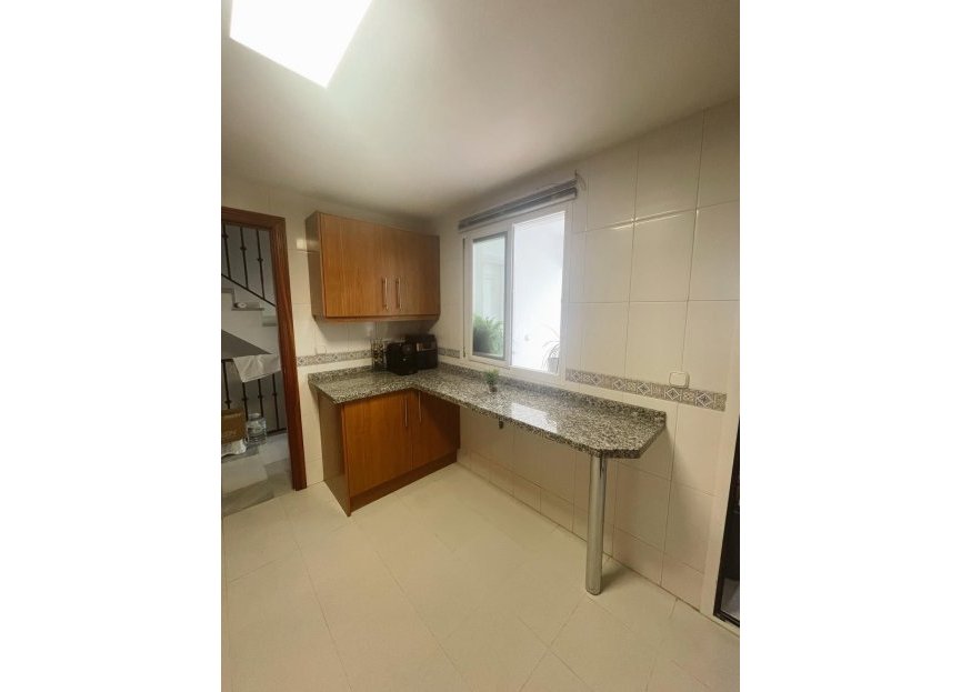 Resale - House - Townhouse - Estepona - Atalaya