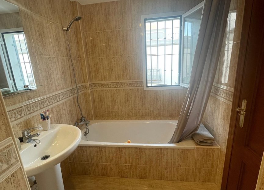 Resale - House - Townhouse - Estepona - Atalaya