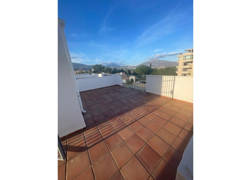 Resale - House - Townhouse - Estepona - Atalaya