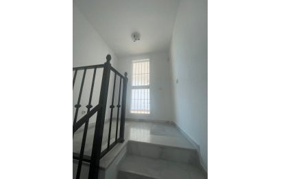 Resale - House - Townhouse - Estepona - Atalaya