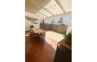 Resale - House - Townhouse - Estepona - Atalaya