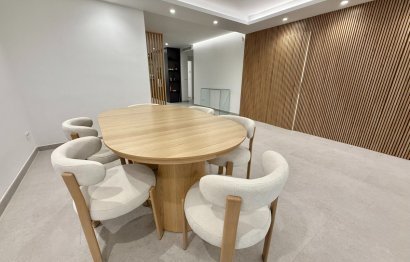 Resale - Ground floor apartment - Estepona - Estepona Centro