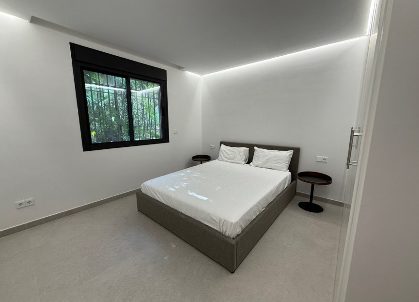 Resale - Ground floor apartment - Estepona - Estepona Centro