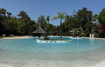 Resale - Ground floor apartment - Estepona - Estepona Centro