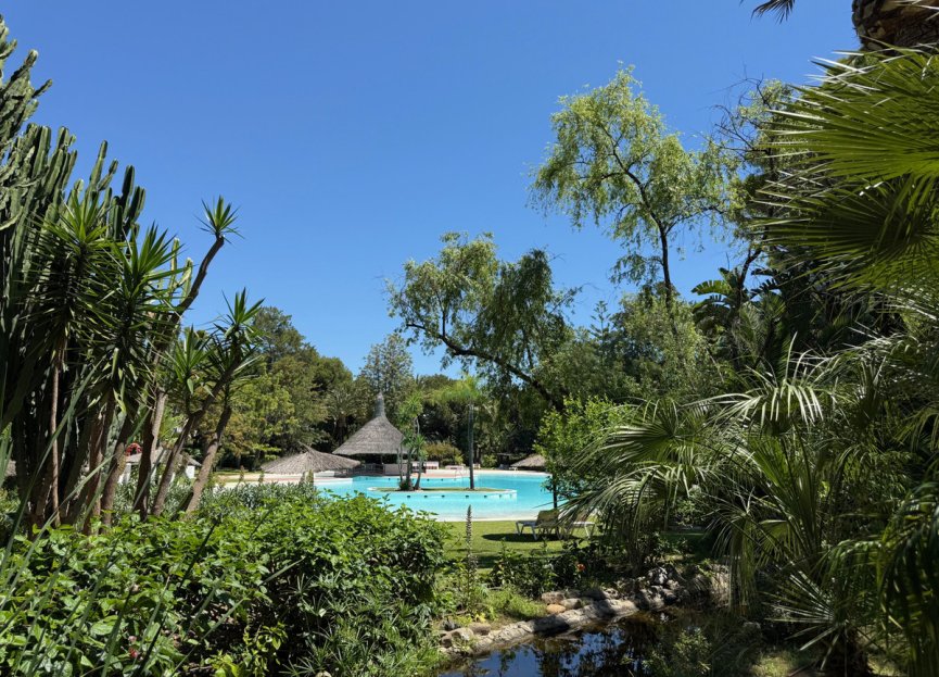 Resale - Ground floor apartment - Estepona - Estepona Centro