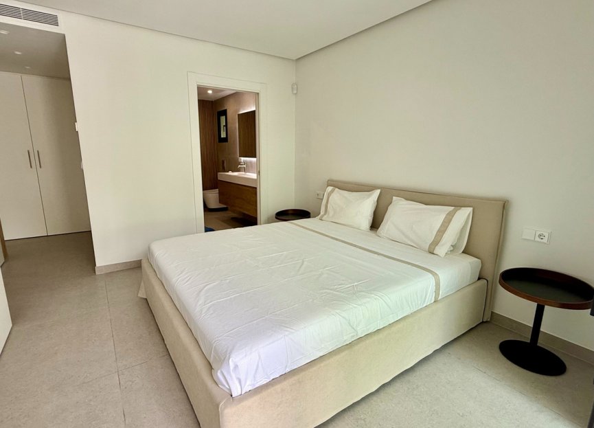 Resale - Ground floor apartment - Estepona - Estepona Centro