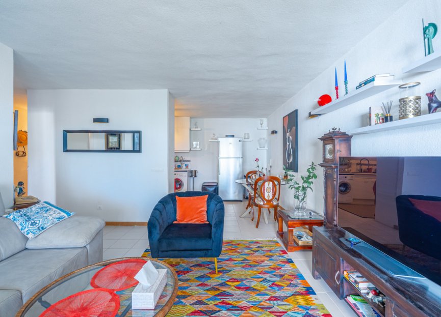 Resale - Apartment - Middle Floor Apartment - Estepona - Atalaya