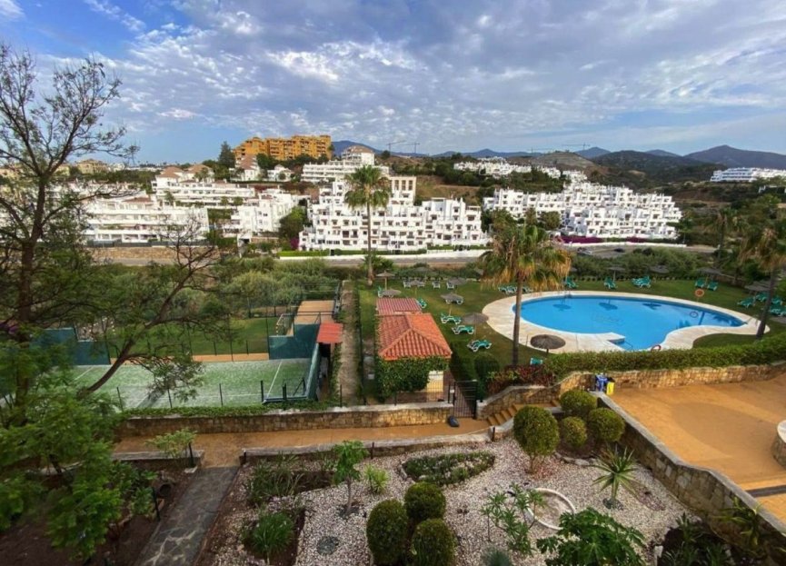 Reventa - Ground floor apartment - Estepona - Estepona Centro