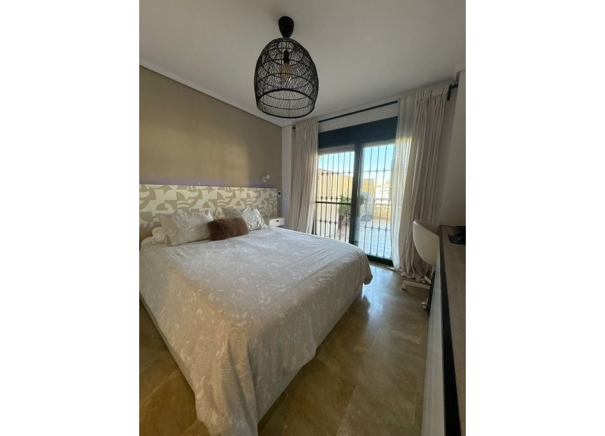 Reventa - Ground floor apartment - Estepona - Estepona Centro