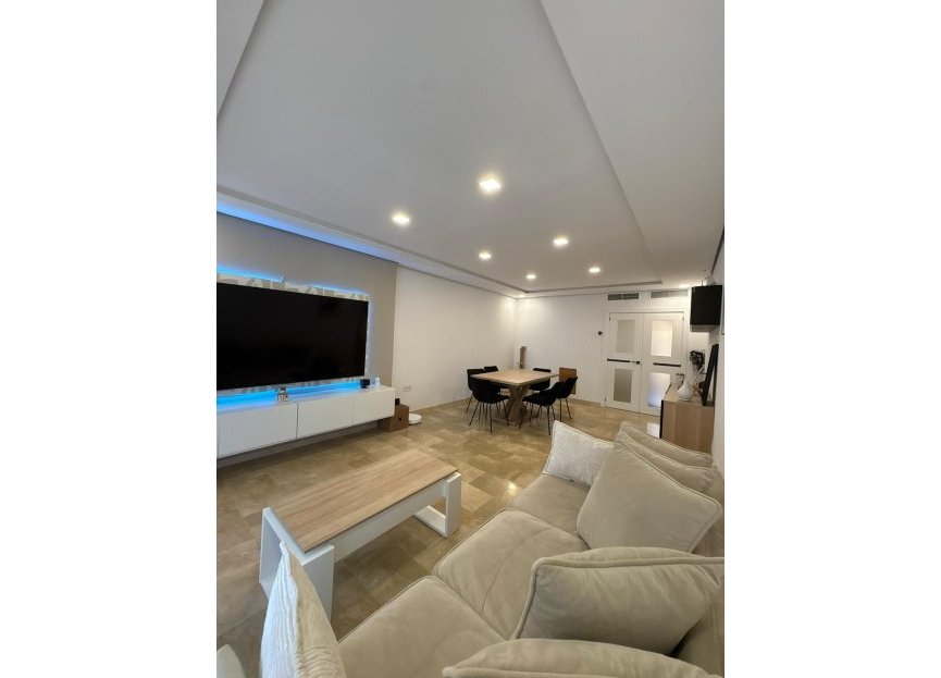 Reventa - Ground floor apartment - Estepona - Estepona Centro