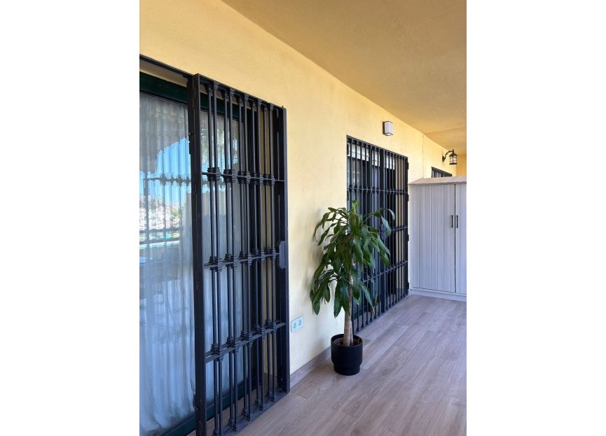 Reventa - Ground floor apartment - Estepona - Estepona Centro