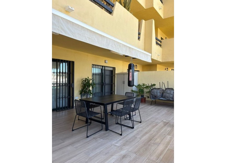 Reventa - Ground floor apartment - Estepona - Estepona Centro