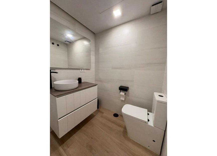 Reventa - Ground floor apartment - Estepona - Estepona Centro