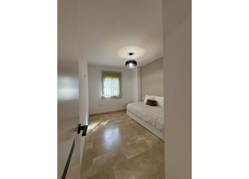 Reventa - Ground floor apartment - Estepona - Estepona Centro