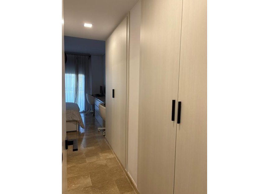 Reventa - Ground floor apartment - Estepona - Estepona Centro