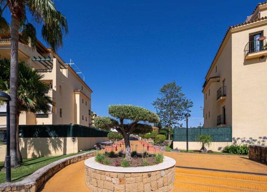 Reventa - Ground floor apartment - Estepona - Estepona Centro