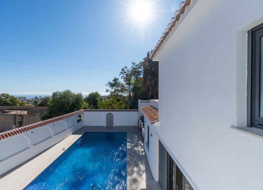 Resale - House - Detached Villa - Benalmádena - Benalmadena Centro