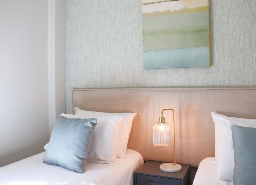 Resale - Apartment - Penthouse - Benahavís - Benahavís Centro