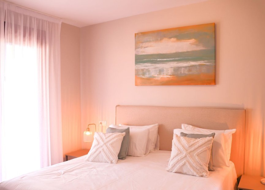 Resale - Apartment - Penthouse - Benahavís - Benahavís Centro