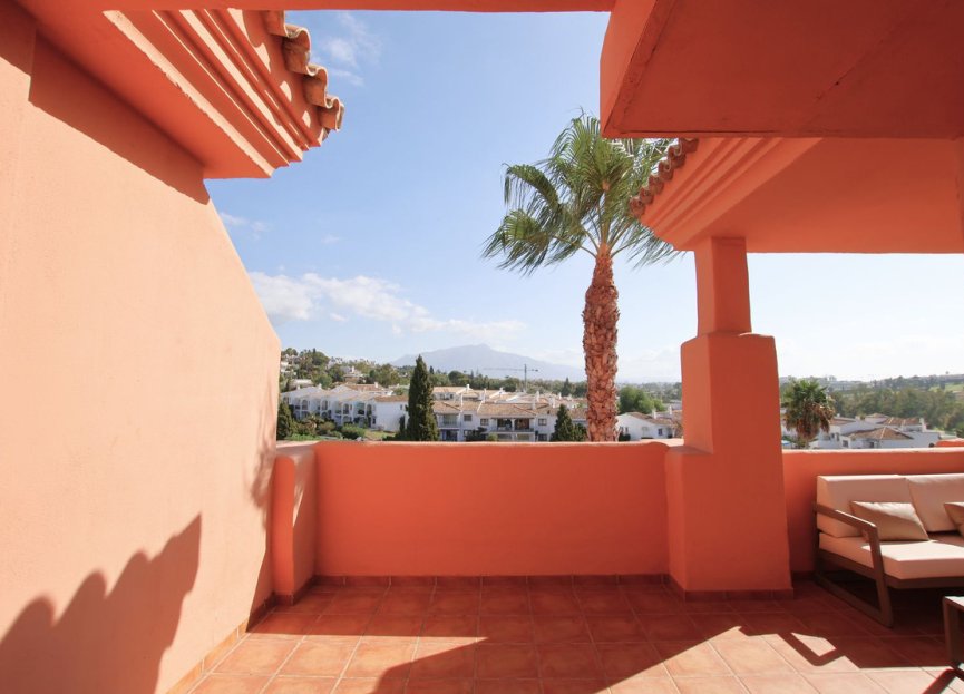 Resale - Apartment - Penthouse - Benahavís - Benahavís Centro