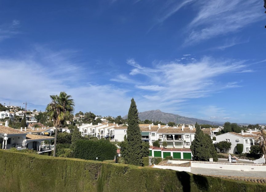 Resale - Apartment - Penthouse - Benahavís - Benahavís Centro