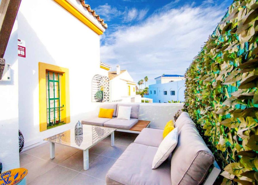 Resale - House - Townhouse - Estepona - Atalaya