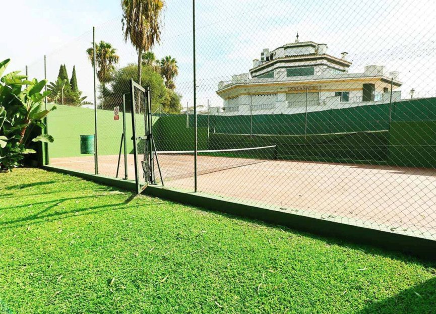 Resale - House - Townhouse - Estepona - Atalaya