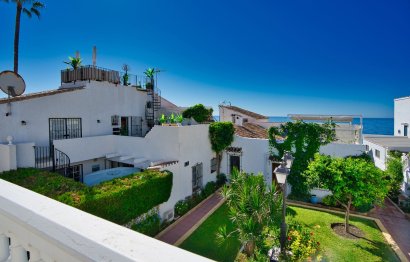 Resale - House - Semi-Detached House - Estepona - Estepona Centro